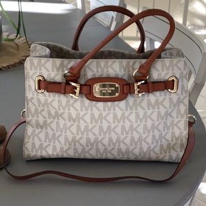 Michael KORS purse